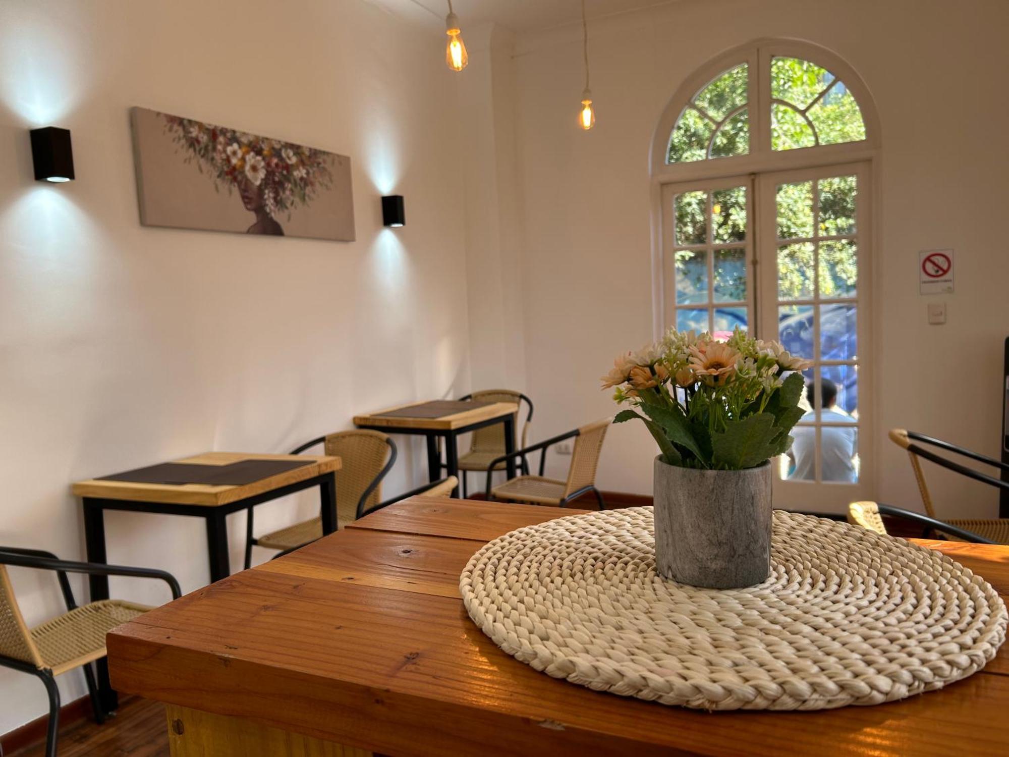 Casona Italia B & B Сантьяго Экстерьер фото
